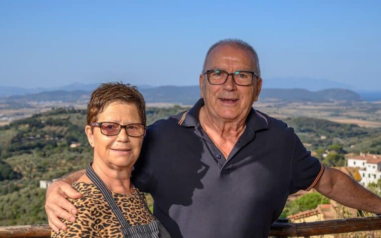 Renato e Silvia TosCamere Campiglia Marittima