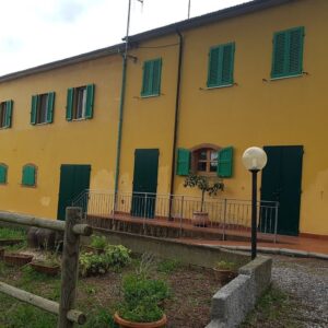 appartamenti il giardino Riparbella