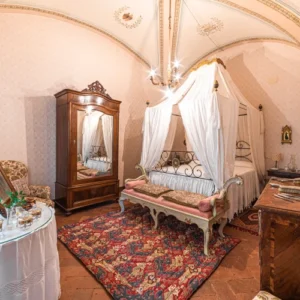 camera da letto relais casa carducci castagneto