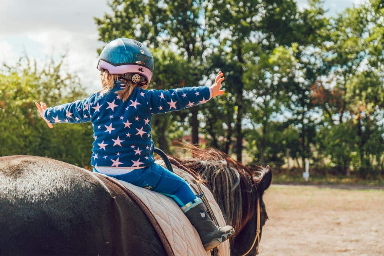 passeggiate a cavallo con bambini